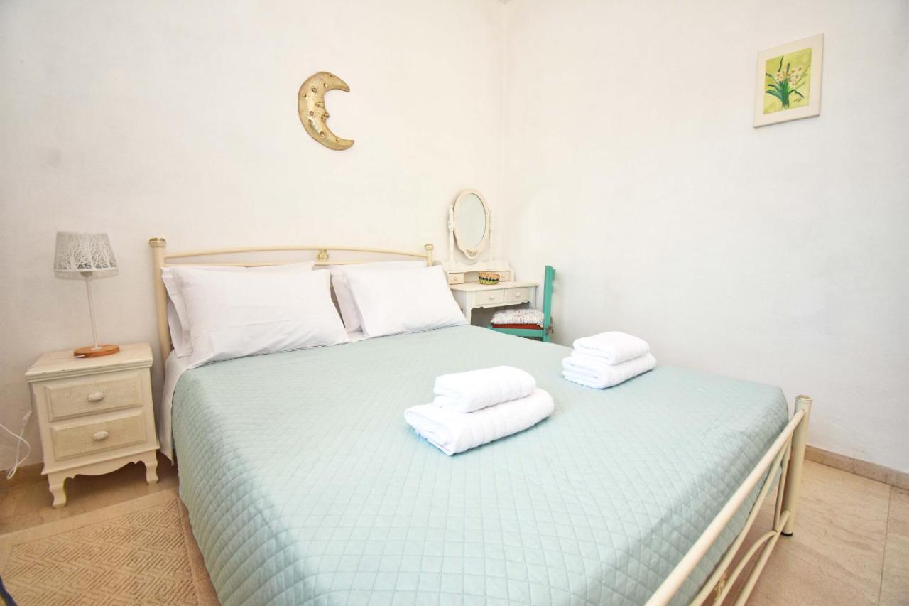 Ninas Cottage Linia Bagian luar foto