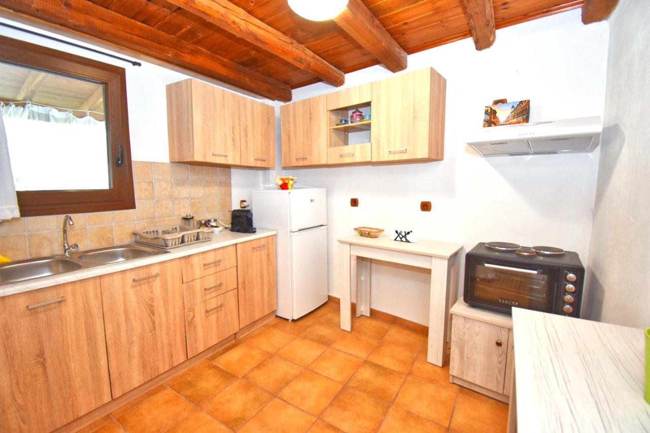 Ninas Cottage Linia Bagian luar foto